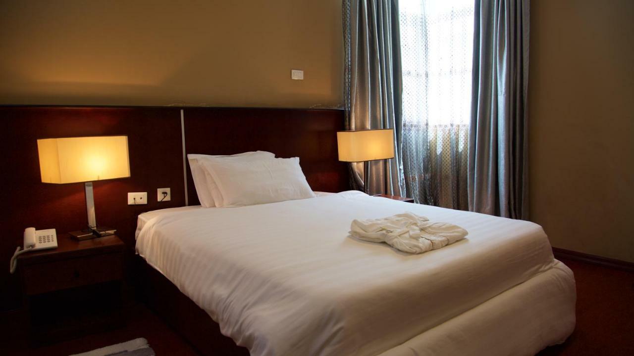 Yinm Furnished Apartment Addis Ababa Ngoại thất bức ảnh